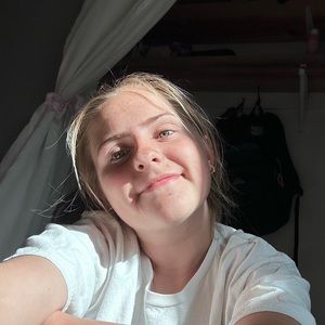 Meet your Posher, Casey anne